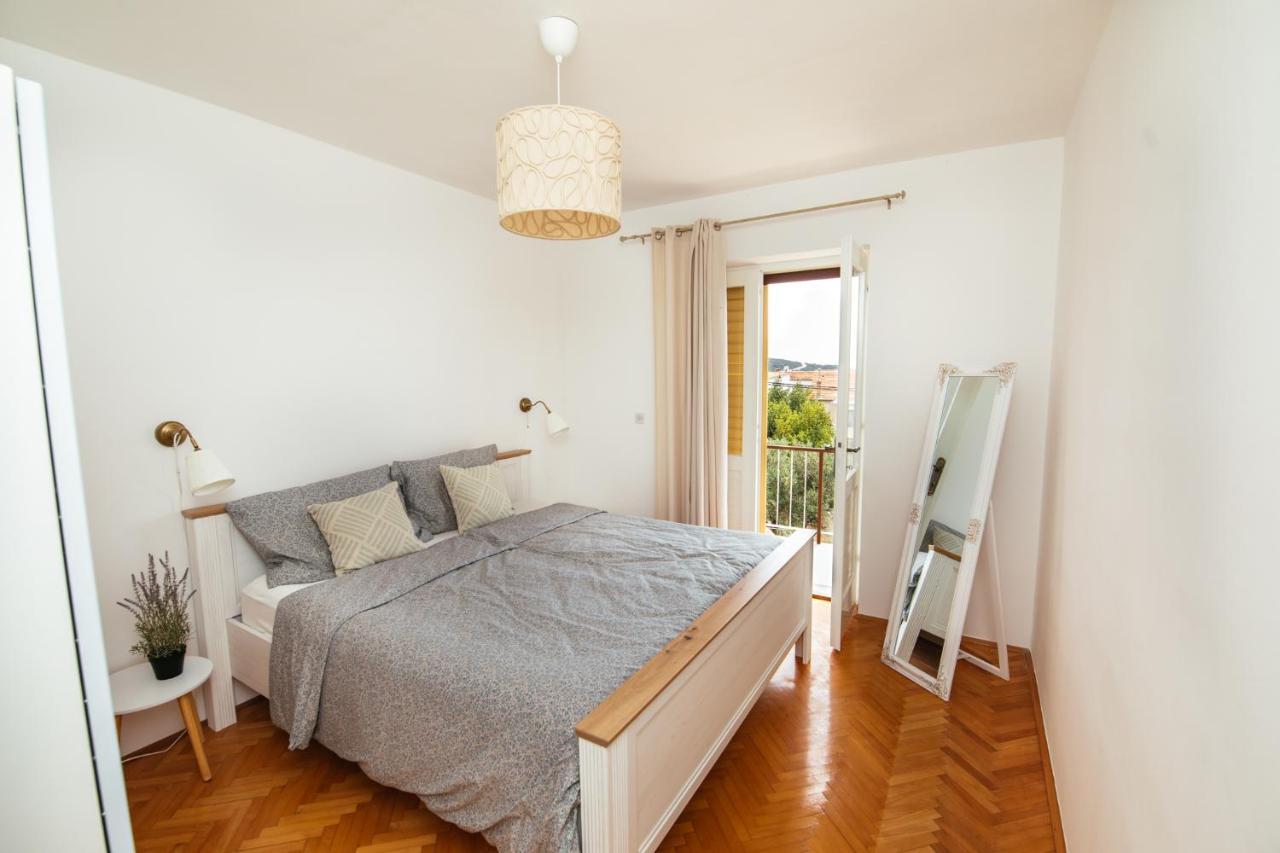Apartment Michelin Primošten Eksteriør billede