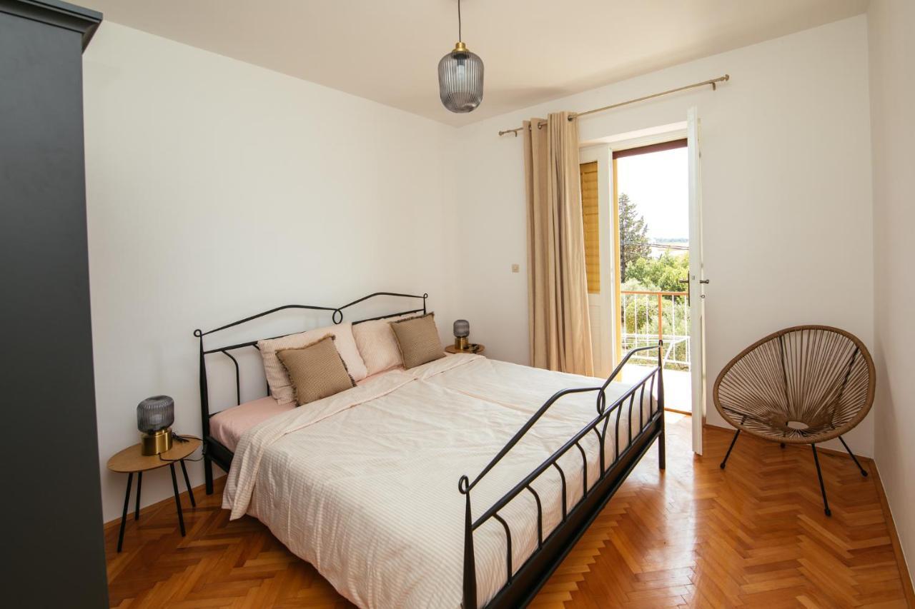 Apartment Michelin Primošten Eksteriør billede